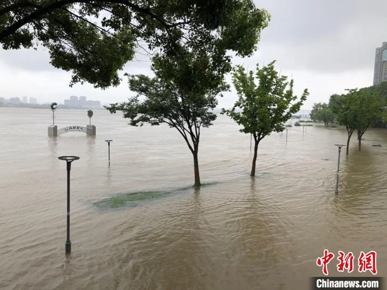 江苏升级石臼湖秦淮河等洪水预警 预测水位继续上涨