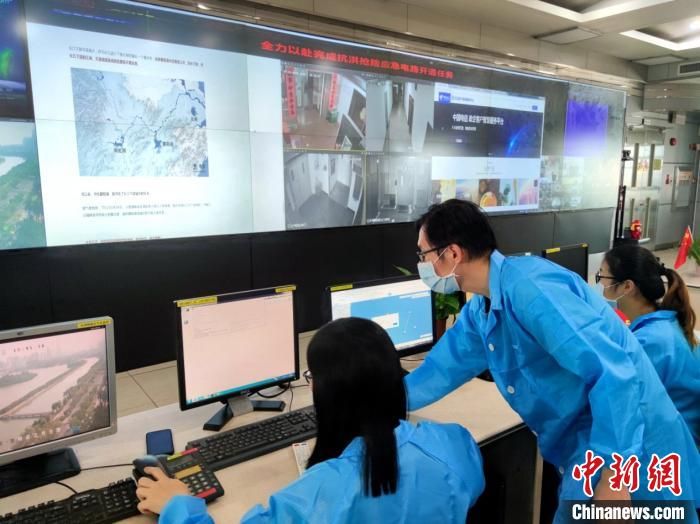 厦门保障驰援江西抗洪抢险部队通信保障