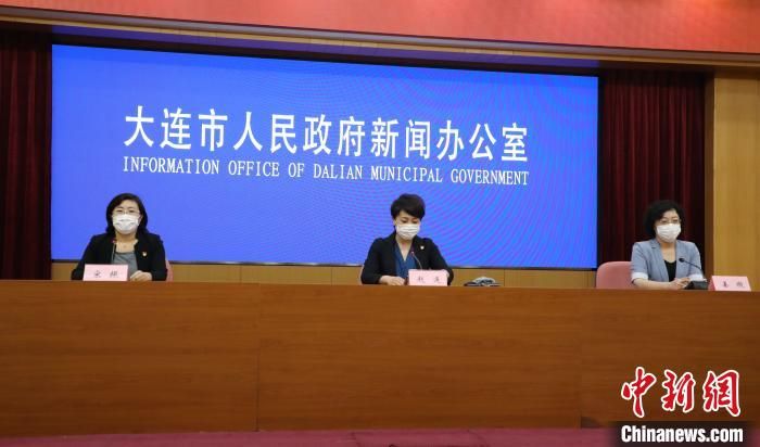 大连累计出动医护人员17959人 完成核酸采样352.6万份