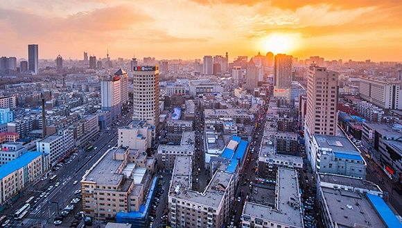 吉林火车站暂停办理乘车业务，人员出城须持核酸阴性报告