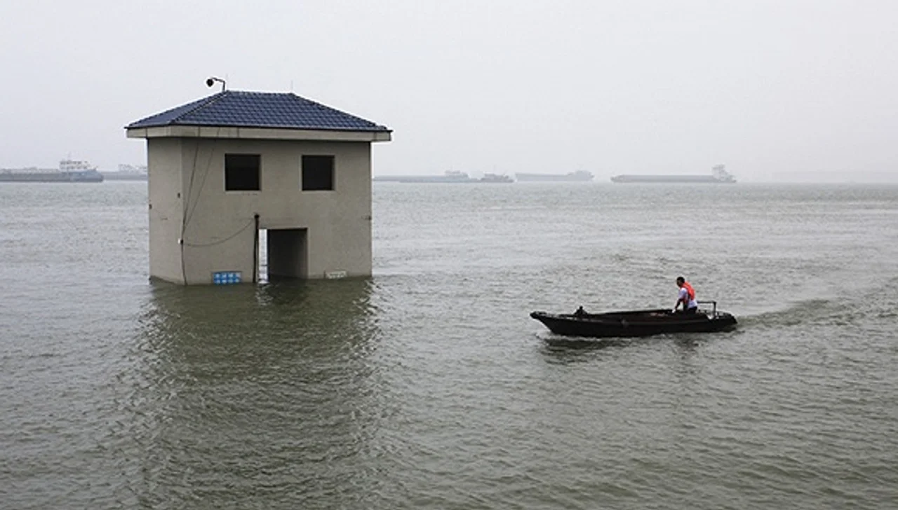江西省70个县区降雨超250毫米,鄱阳湖预计将发生流域性大洪...