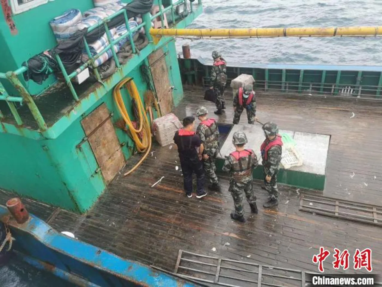 浙江台州海域:禁渔期内非法捕捞近50万余斤被查获