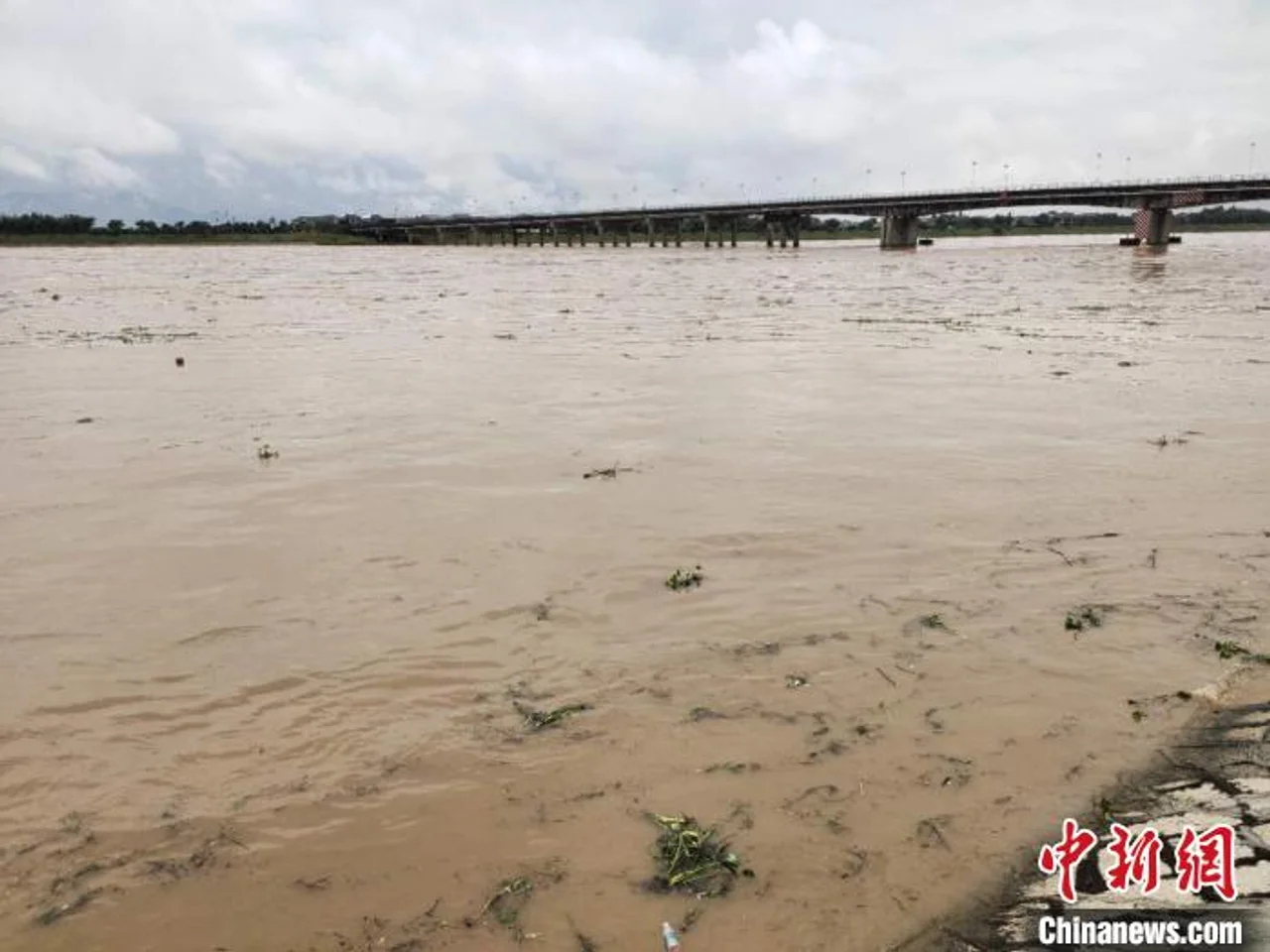 浙江多流域水位明显上涨 多地发洪水及地质灾害预警