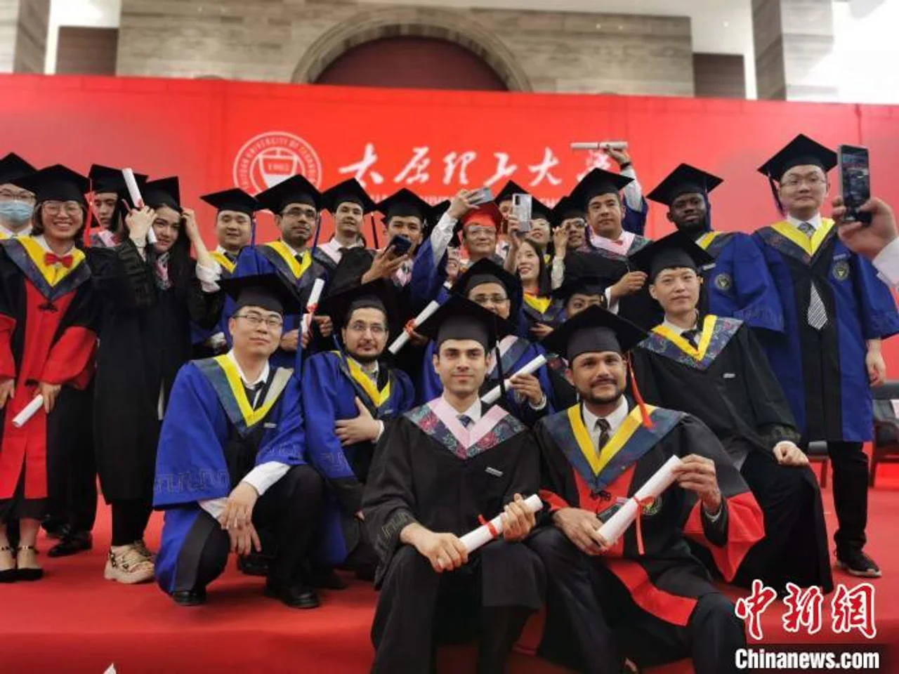 在华留学生的特殊毕业季:虽有遗憾 未来可期