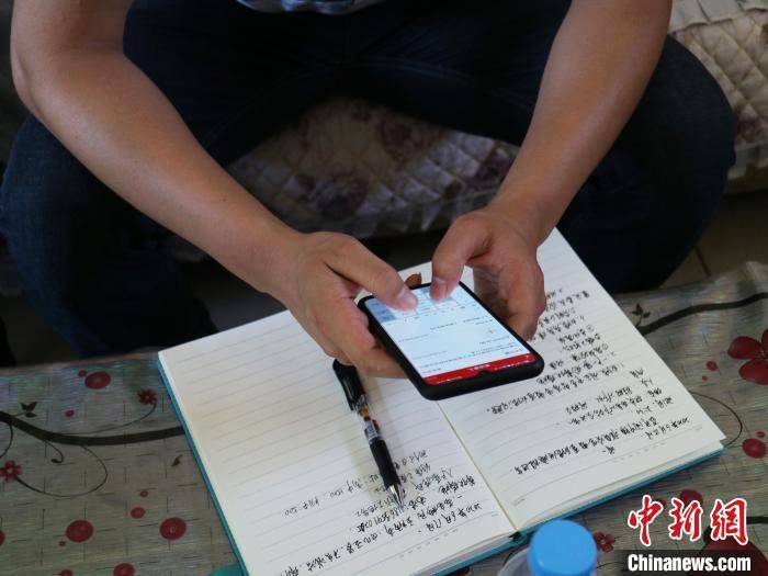 宁夏闽宁镇：大数据为精准扶贫插上“科技翅膀”