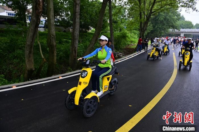 湖北宜昌打造“网红农村路”助推乡村振兴
