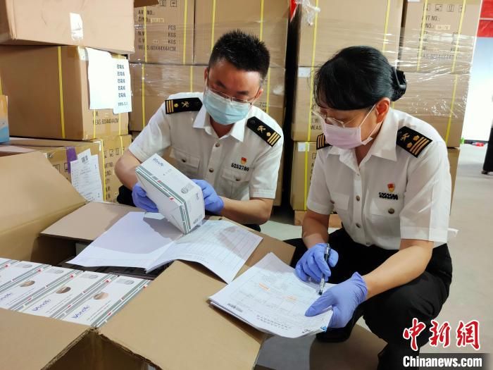萝岗海关快速验放新冠病毒检测试剂近5000万人份