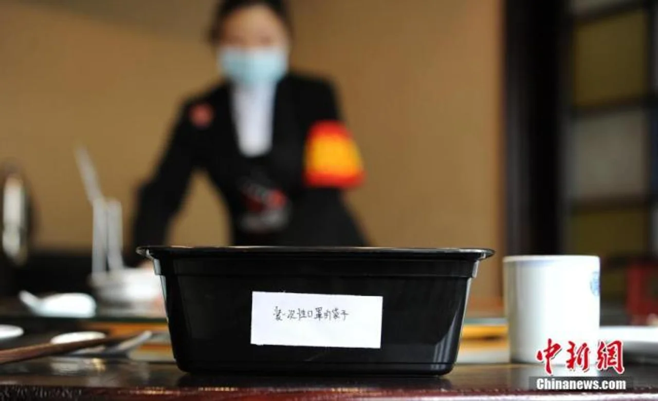 舌尖上的战“疫”:分餐制开启饮食新风