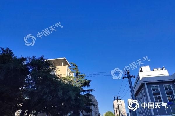 北京酷热晴晒模式启动 将现“高温三连”！