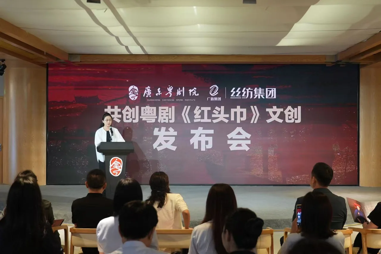 丝绸文创品牌振兴大有可为