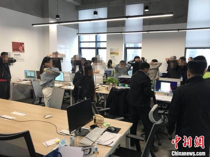 西安警方跨陕皖两省侦破特大网络诈骗案