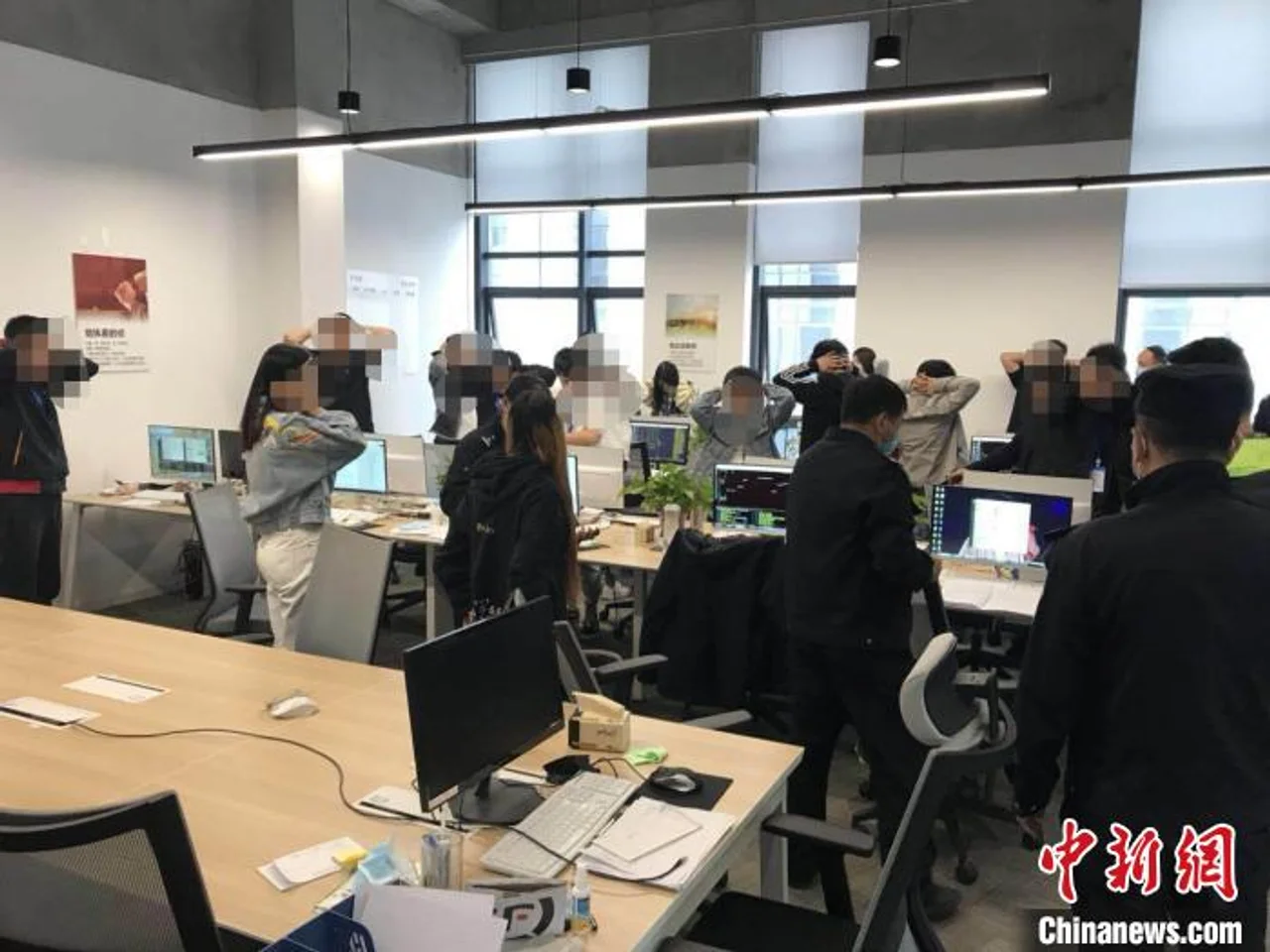 西安警方跨陕皖两省侦破特大网络诈骗案