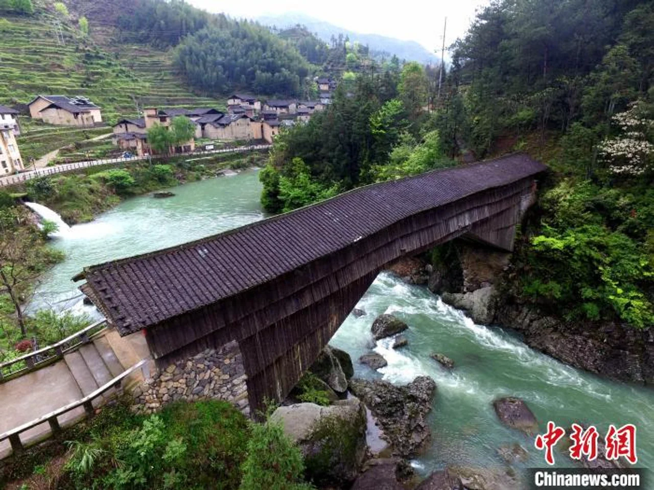 福建下党:脱贫攻坚显成效 “五无乡”变生态旅游古村