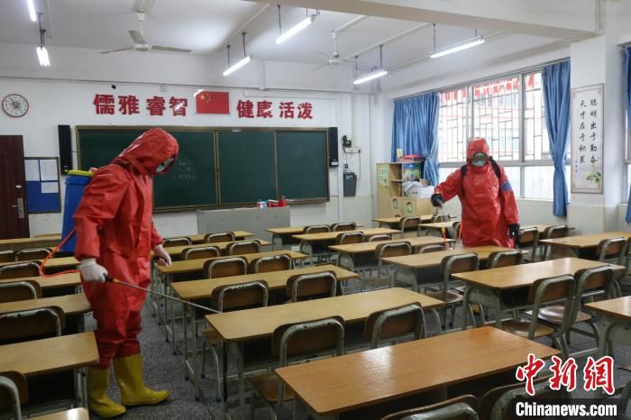 广西桂林联合检查组为中小学校复课校园消防安全护航