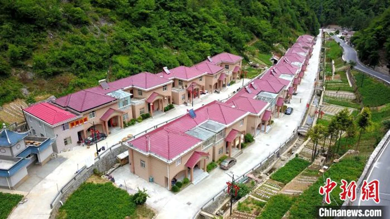 探访大山深处“幸福村”:昔日矿区如今成为4A级景区
