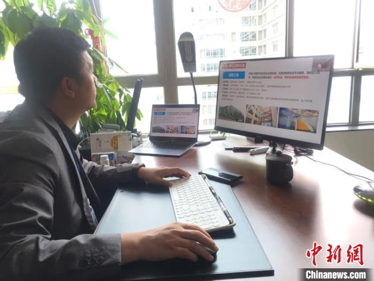 兰州高校建双创教育导师库 化危为机培养学生创新意识
