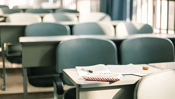 教育部：今年招收中西部农村订单定向免费本科医学生6822人