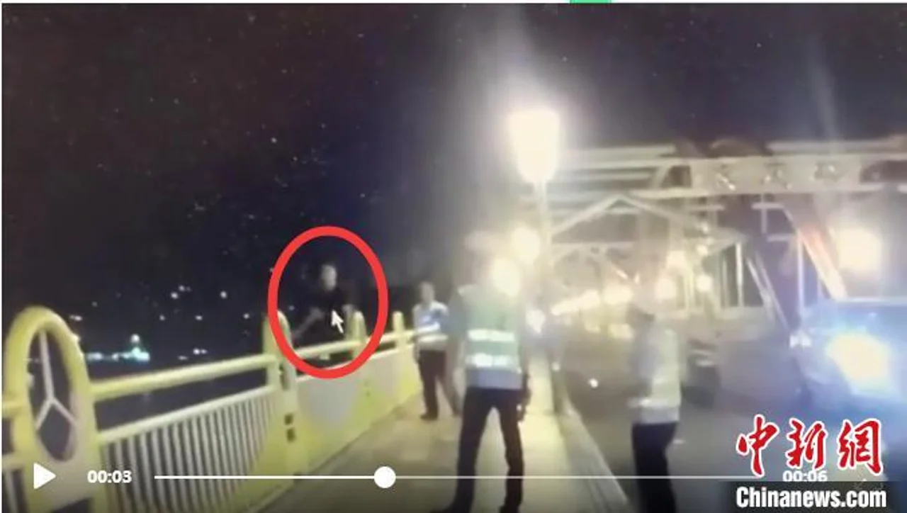 广西男子在相同地点酒驾被查后跳江逃逸