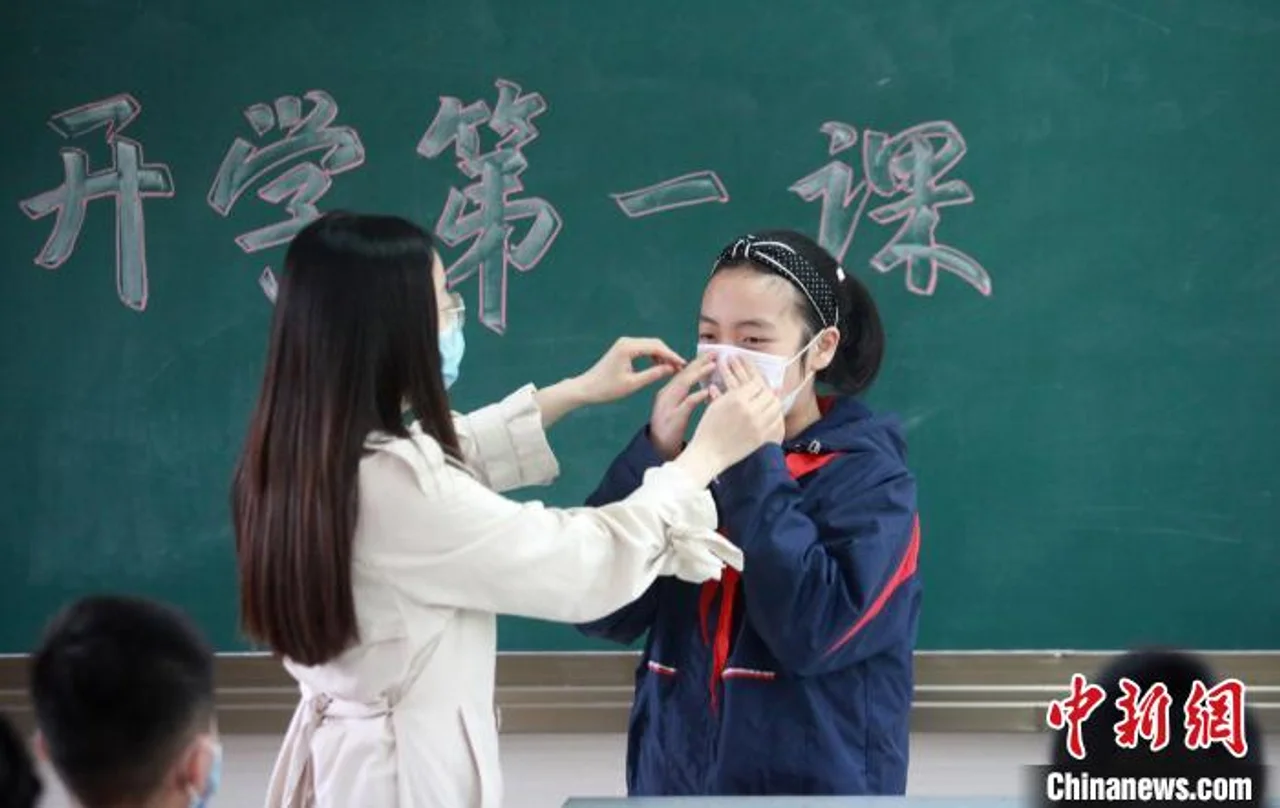 江苏扬州小学开学复课 开学第一课学防疫知识