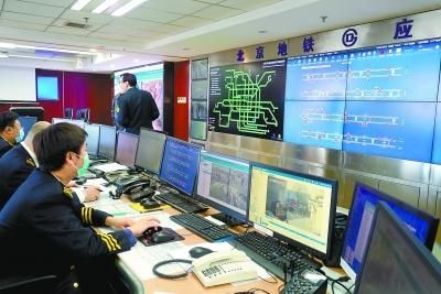 早晚高峰北京地铁如何“少拉快跑”