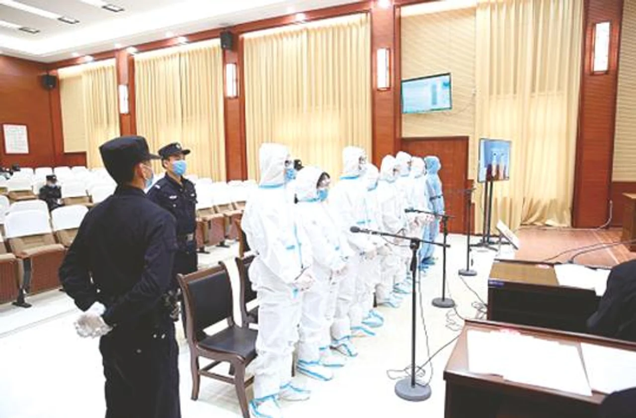 团伙操纵“股指”1600多人被骗上亿元