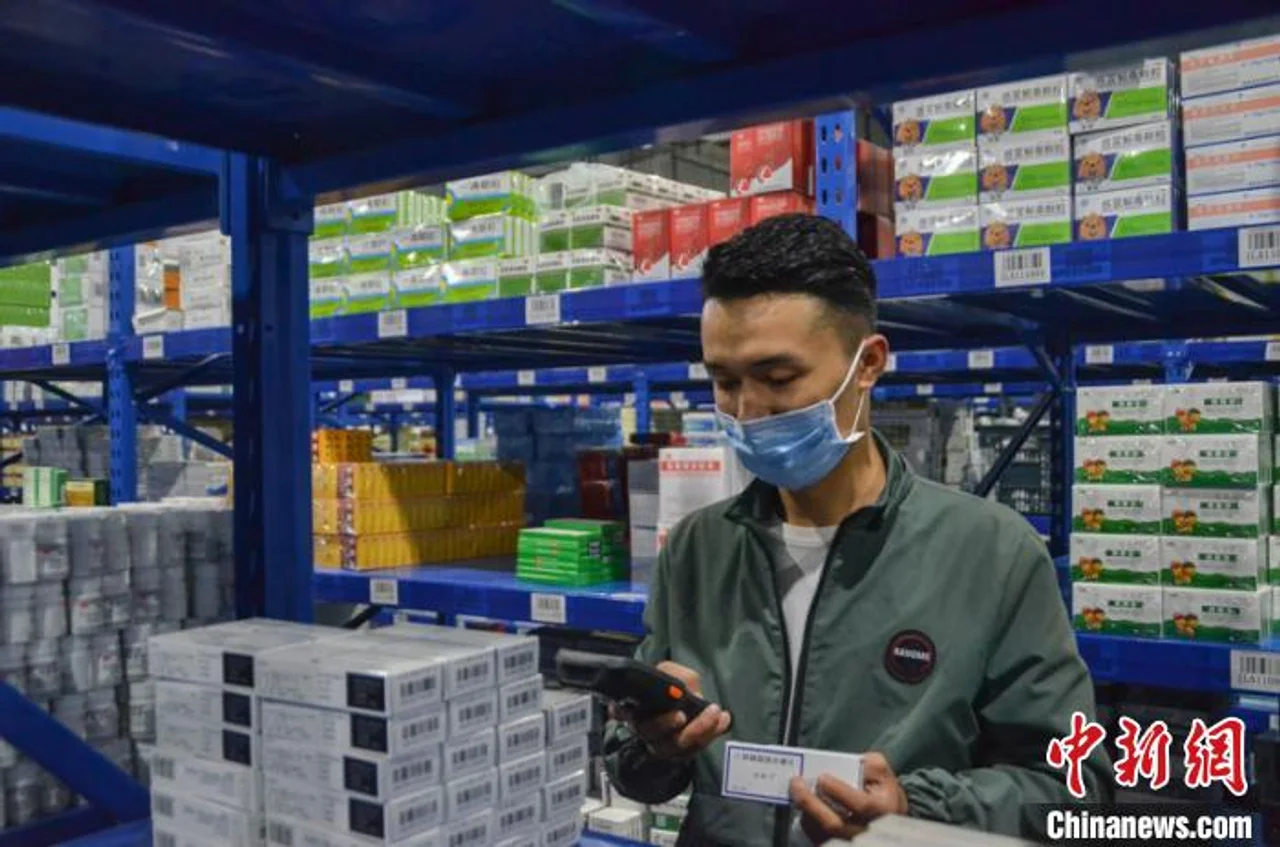 新疆阿克苏药品集散中心:让民众用药买得起、用得上、用得好