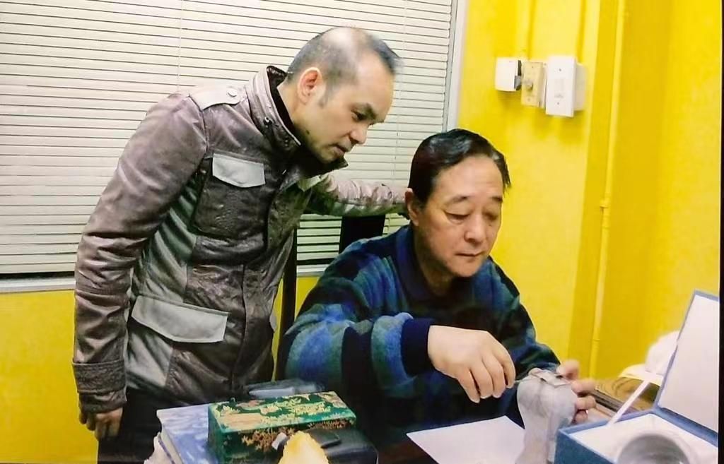 古玩收藏意难忘-袁启超