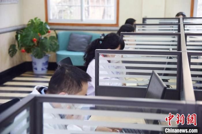 湖南医院向全国开通新冠肺炎心理咨询服务