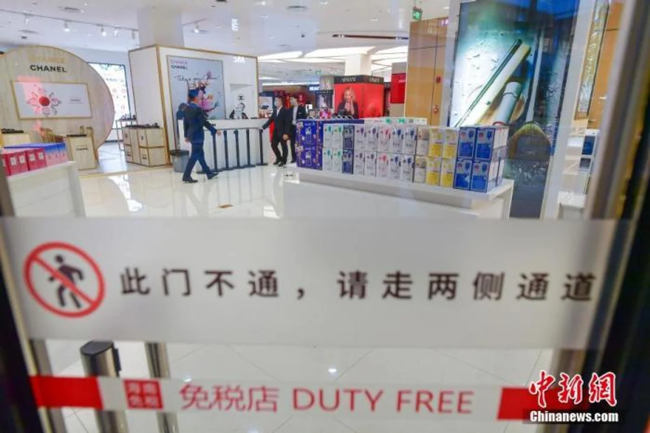 海南过去十天各港口共移送1021人接受集中医学观察