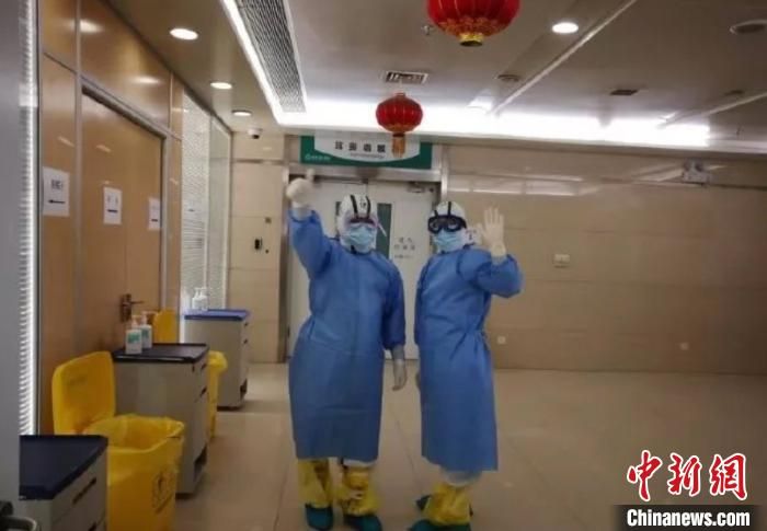 北京市属医院援鄂医疗队开始接诊患者