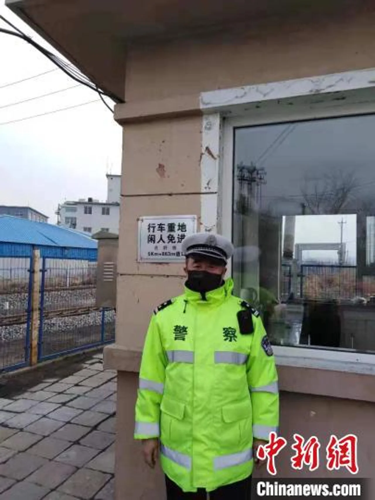 吉林58岁民警坚守抗击疫情一线 突发疾病殉职