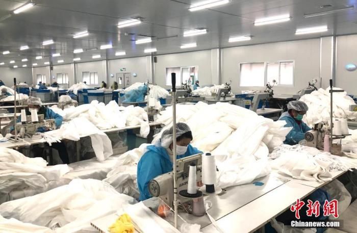 医用防护服紧急补缺 中国非常时期非常做法