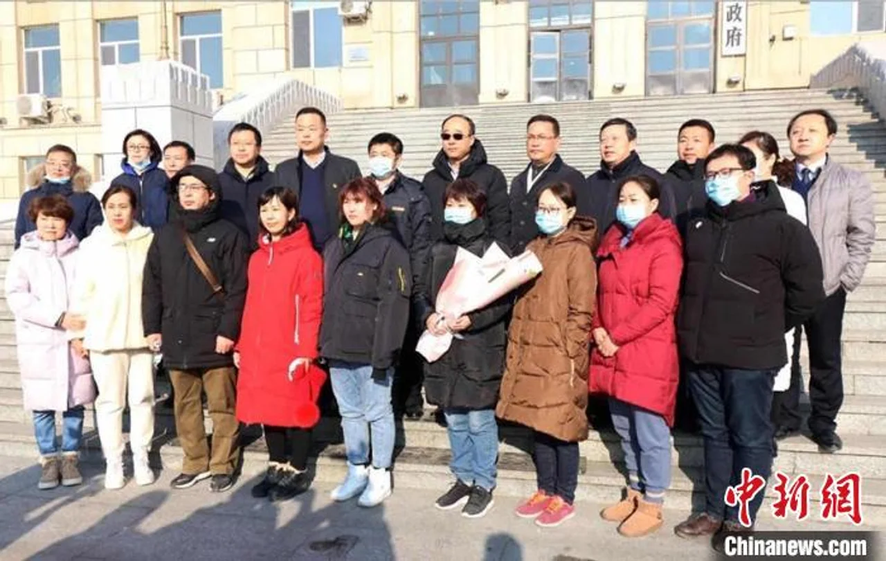 “95后”女护士援鄂与家人“断联” :我会很忙 等我回来
