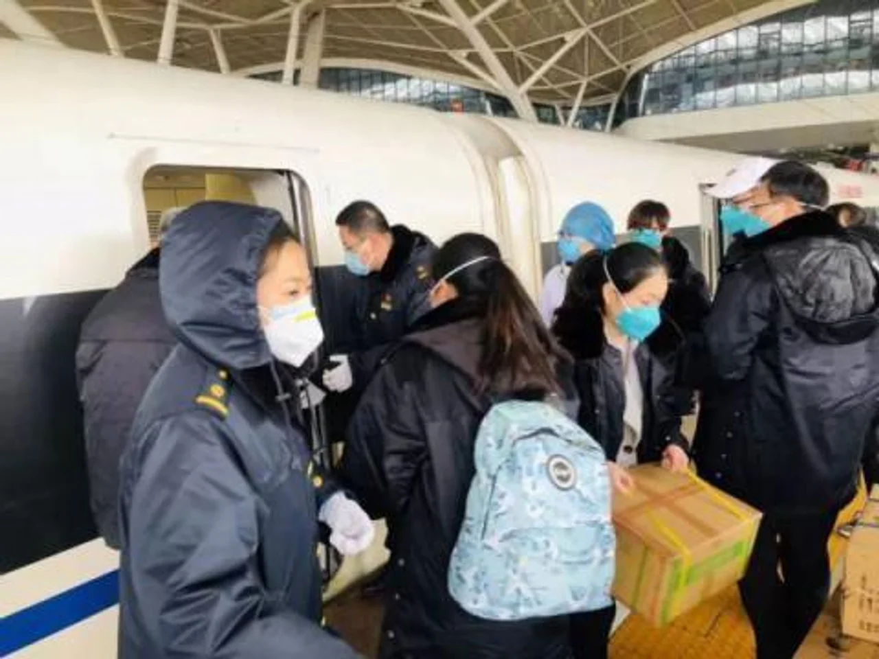 南征北战,这趟车一天两次驰援武汉