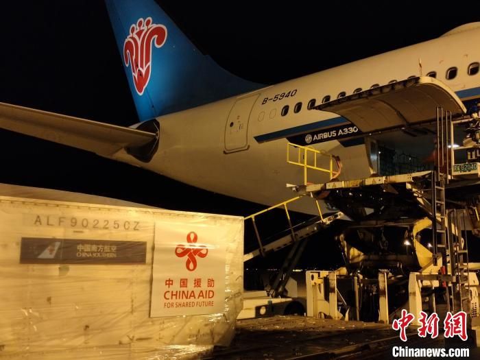 中国向东盟国家派出首支抗疫医疗队