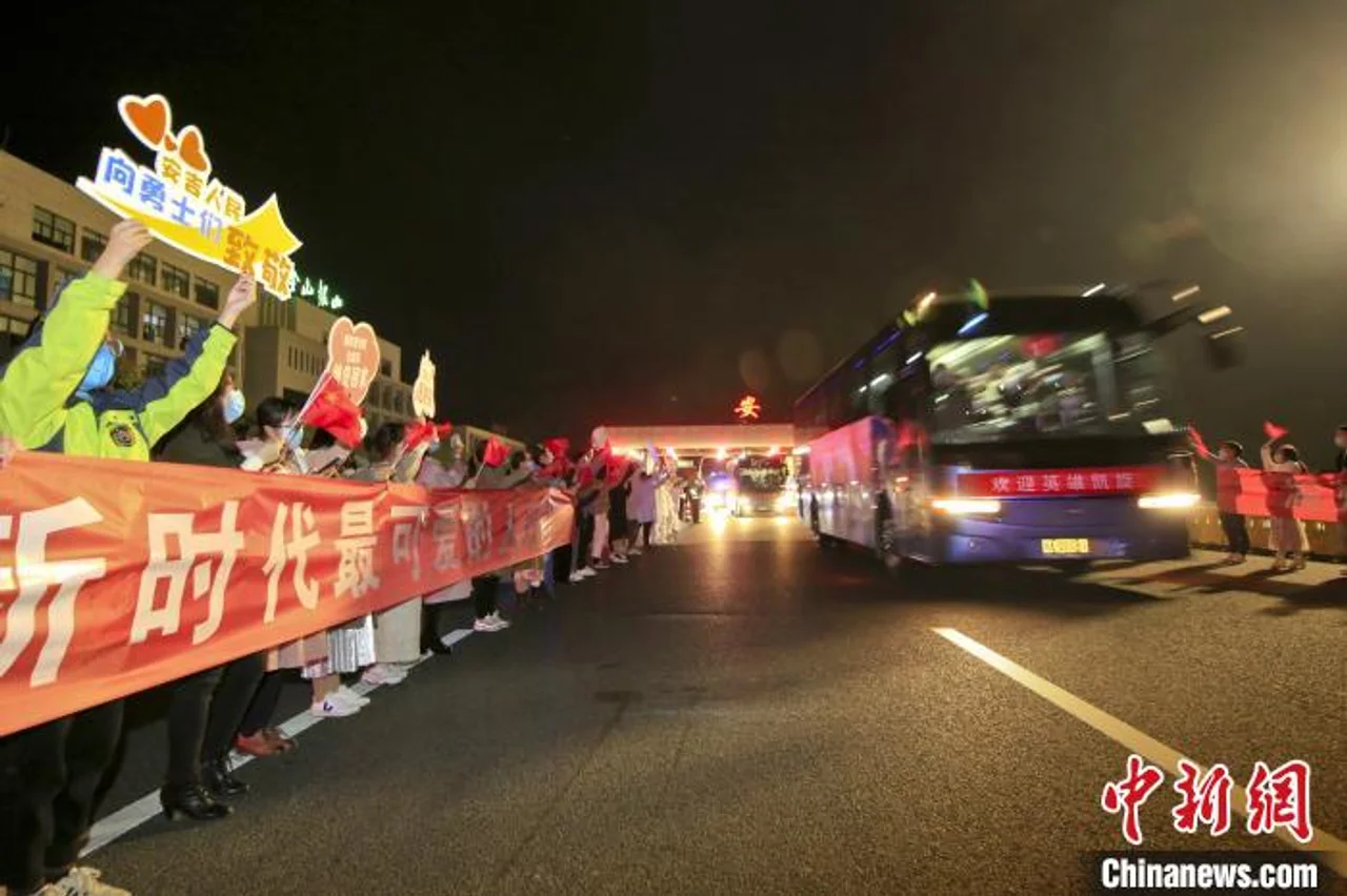 驰援武汉首批返浙医疗队凯旋 在安吉进行集中休养