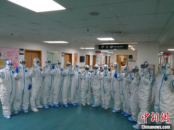 支援湖北医护的“丐”衣仁心