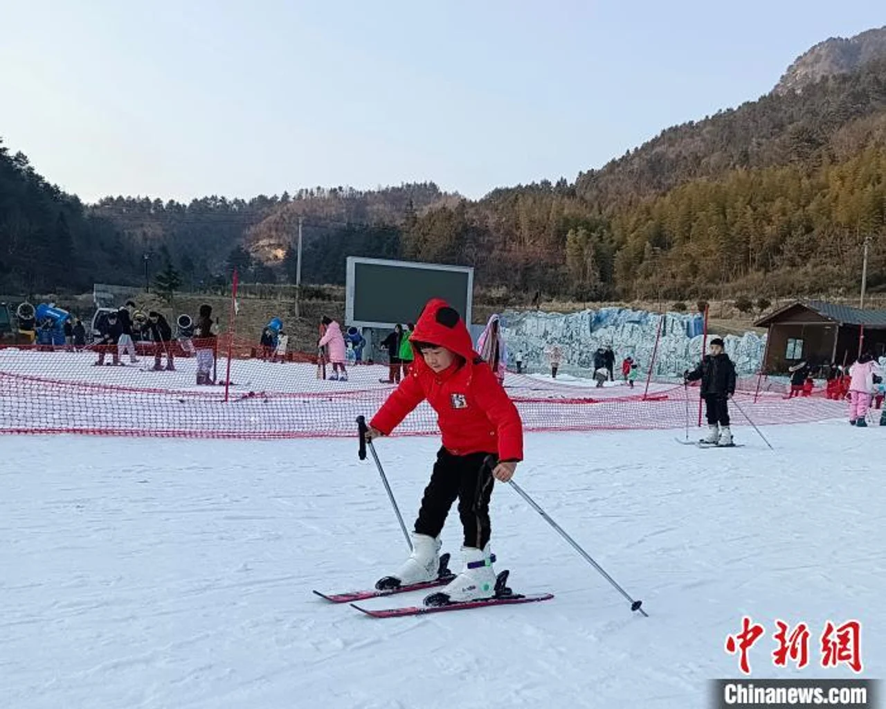 安徽大别山:高山滑雪迎冬奥