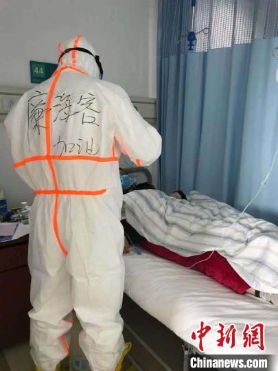 江苏援湖北医疗队队员：来年我想带着家人再来武汉看看