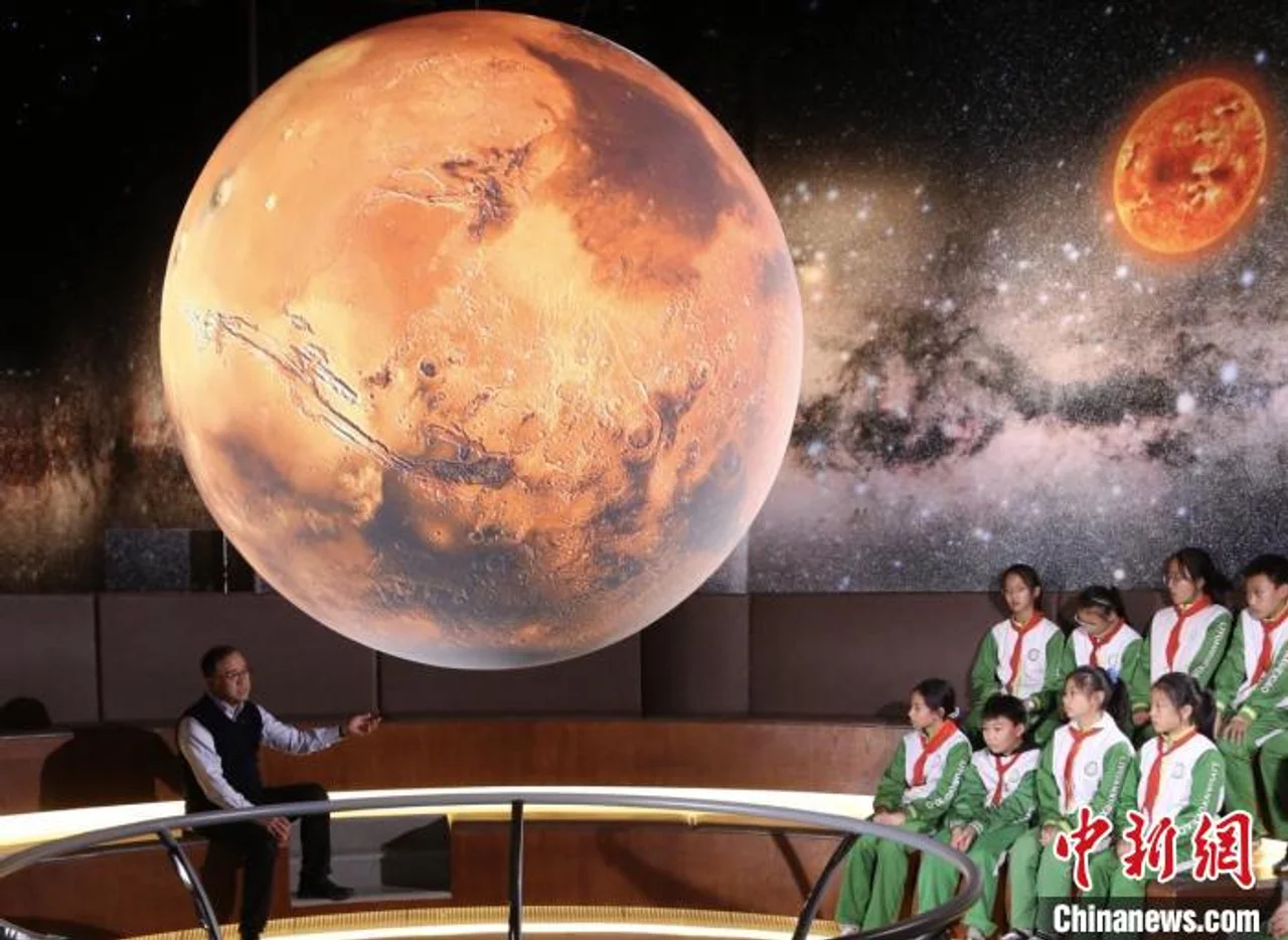 让科学“出圈” 逾600万人次观看“2022科学跨年之夜”