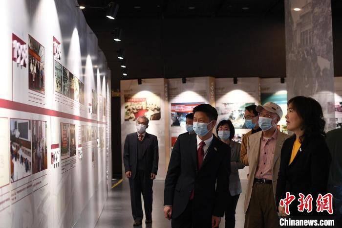 广州图书馆迎开馆40年 服务市民上亿人次