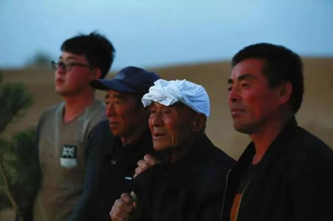 中国人种树有多牛?看看这家人就知道了