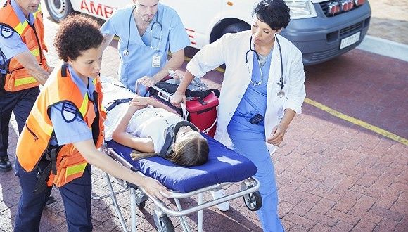 河北医生故意隐瞒病情致多人密切接触，被立案侦查