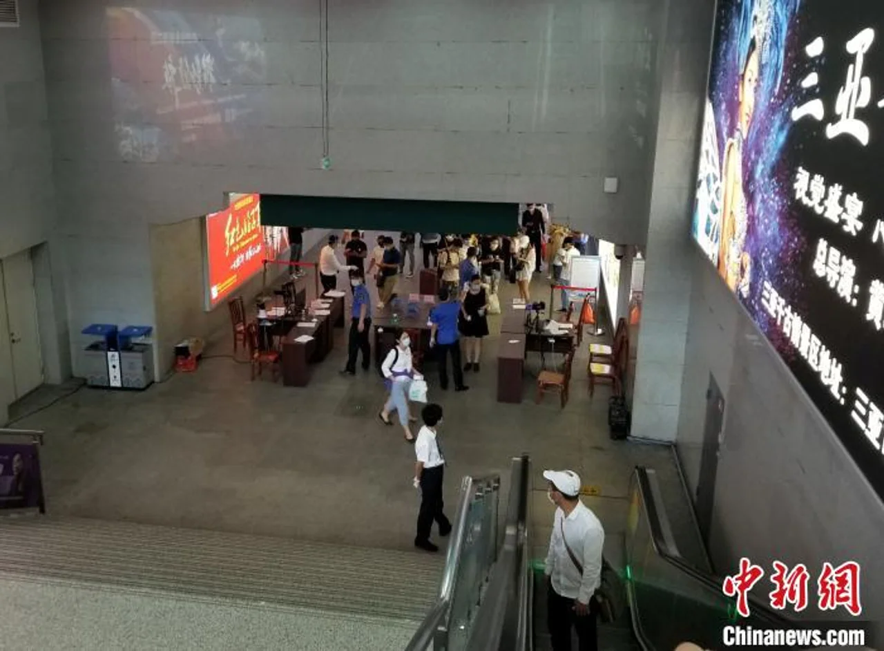 三亚又一新冠肺炎患者治愈出院 近20日无新增
