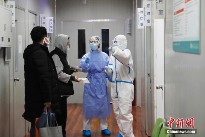 老人发热去医院能否避免交叉感染？专家：流程上能最大限度避免