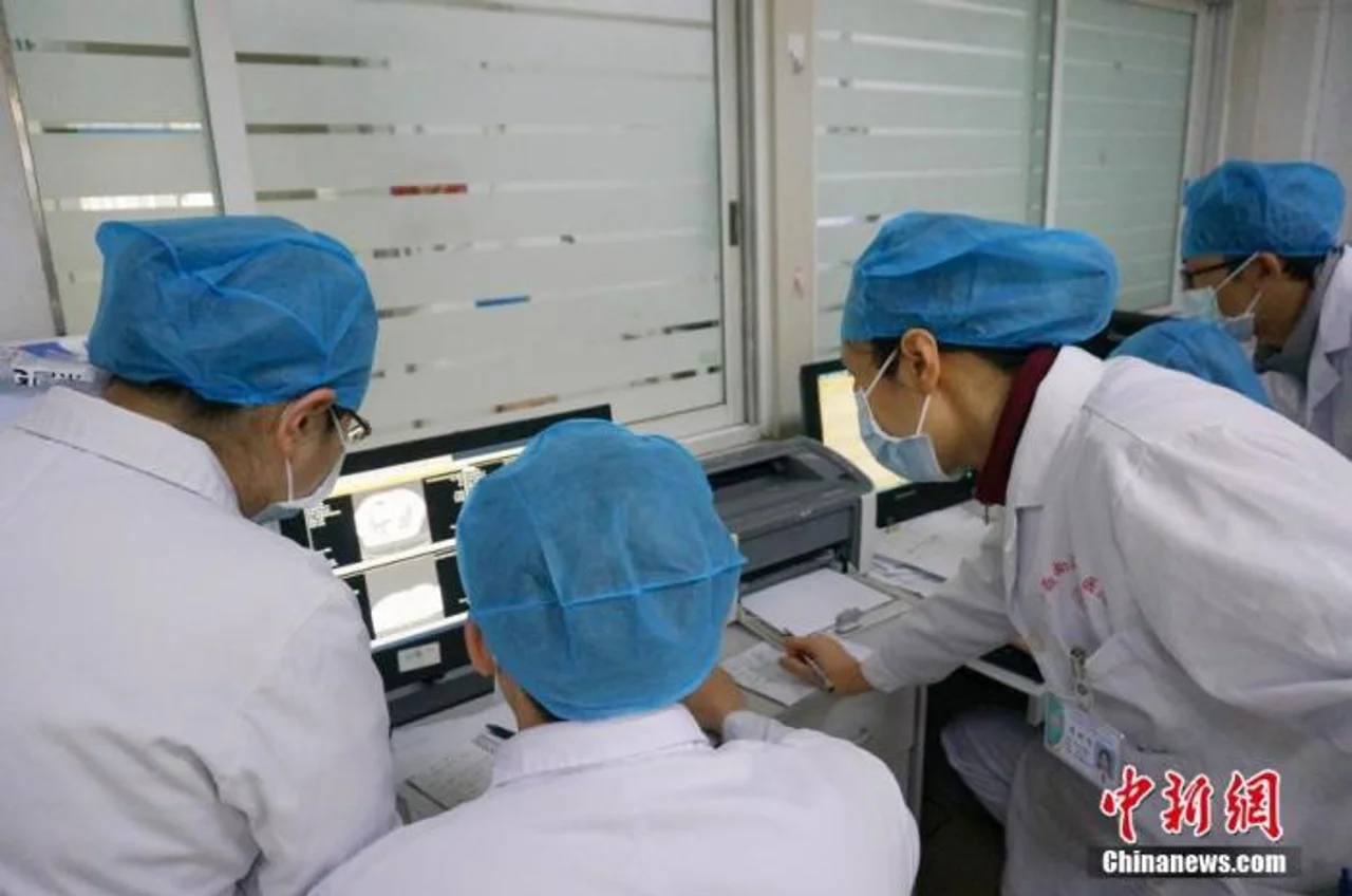 内蒙古首例新型冠状病毒感染的肺炎确诊患者出院
