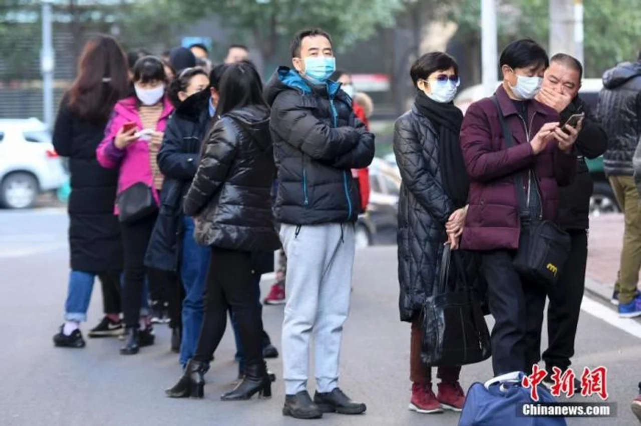 宅家太久能出门吗?专家:可短时间公园散步
