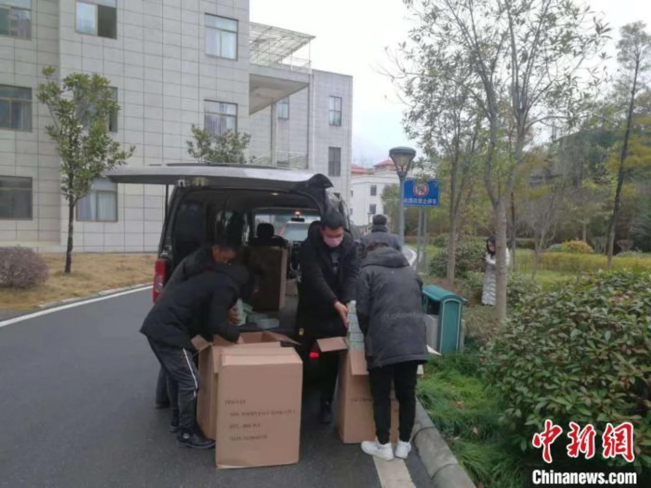贵州正安一市民捐出14万只口罩:应用到最需要的地方