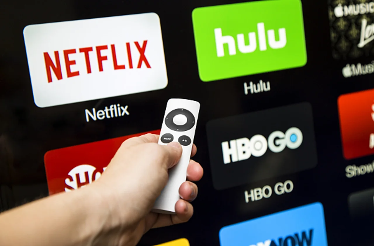 Netflix称王,迪士尼滑落第三,好莱坞制片厂们“权力的游...