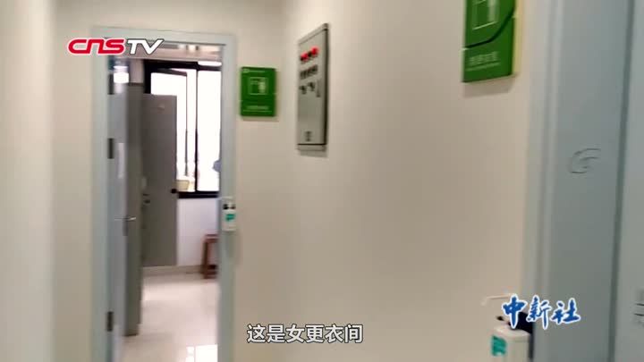 光有常规治疗还不够 这群白衣天使还会“话疗”